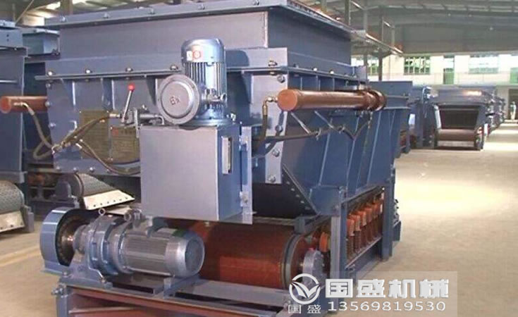 甲带给料机图片